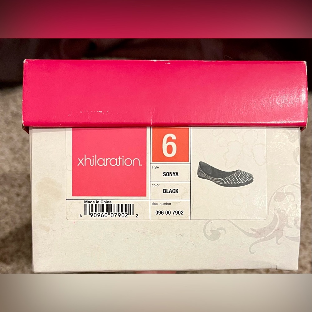 Xhilaration Rhinestone Flats - Picture 8 of 8